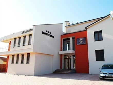 Hotel Bourbon Vama Veche Zewnętrze zdjęcie