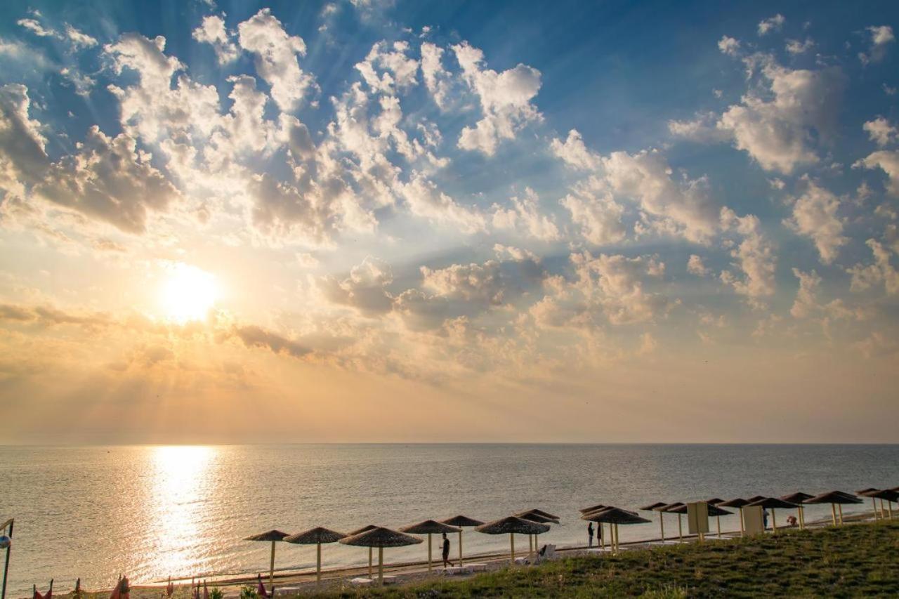 Hotel Bourbon Vama Veche Zewnętrze zdjęcie