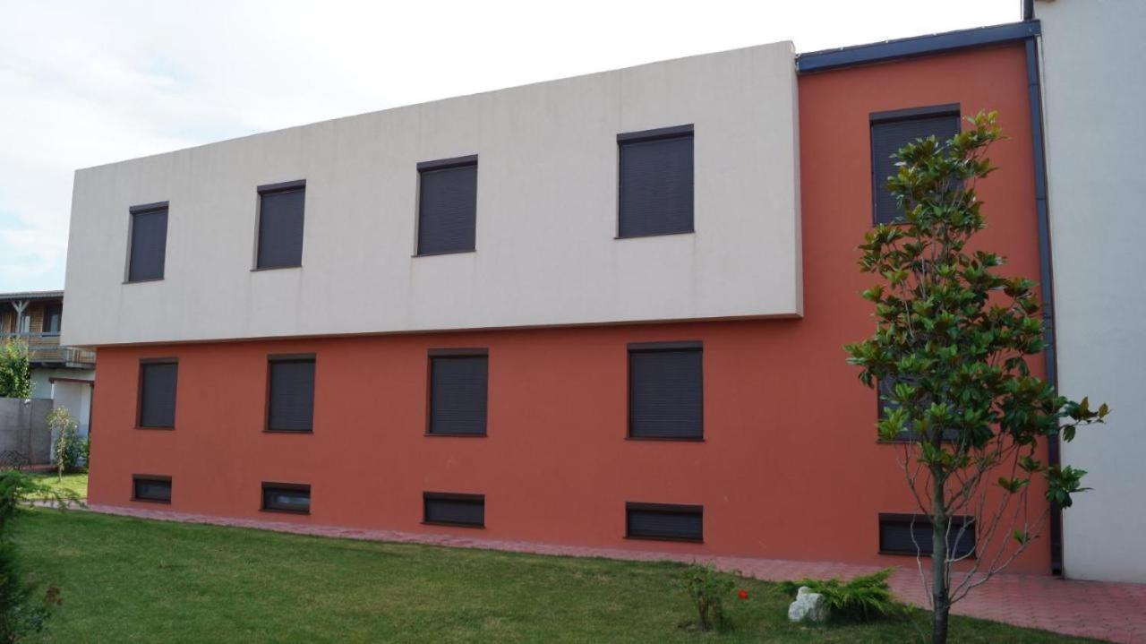 Hotel Bourbon Vama Veche Zewnętrze zdjęcie